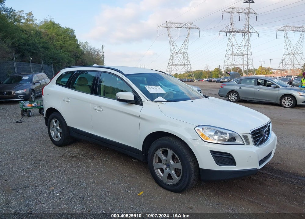 2012 VOLVO XC60 3.2 VIN: YV4940DL5C2262098