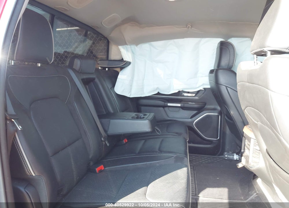 2022 RAM 1500 LAIE  4X4 5'7 BOX VIN: 1C6SRFJT3NN310459