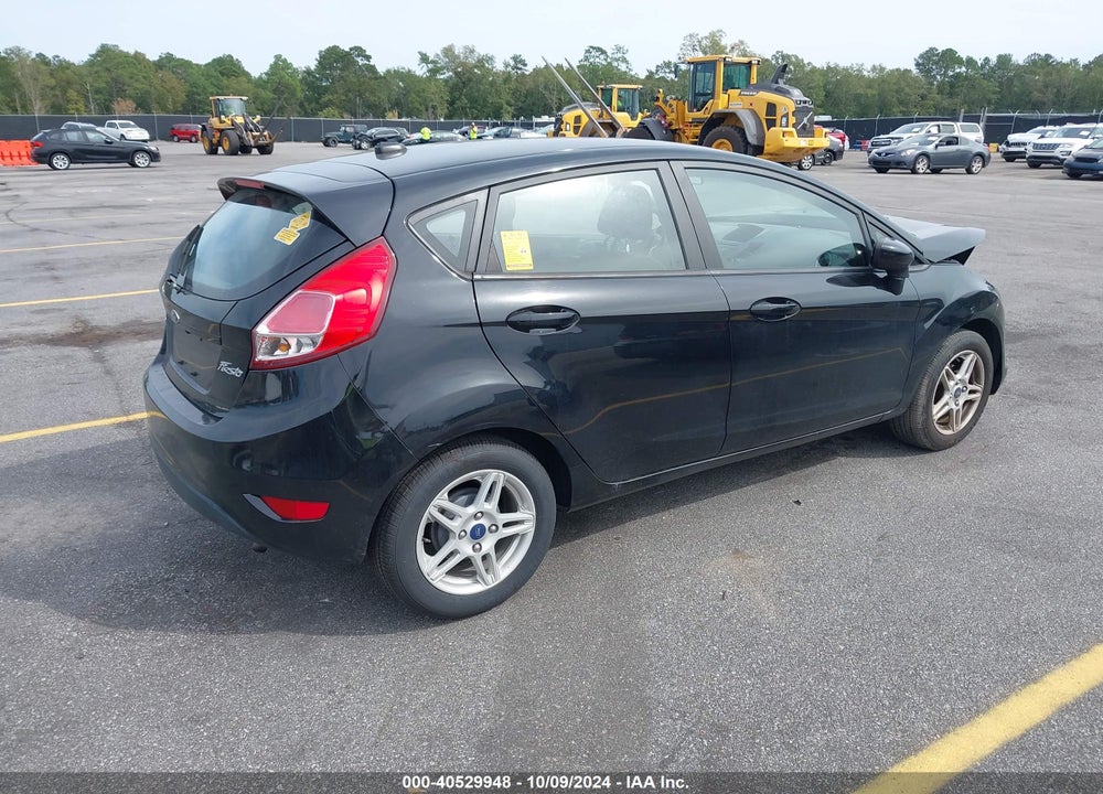 2018 FORD FIESTA SE VIN: 3FADP4EJ9JM115562
