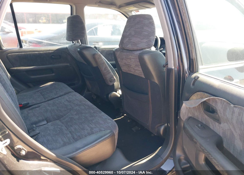 2003 HONDA CR-V LX VIN: JHLRD68423C008998