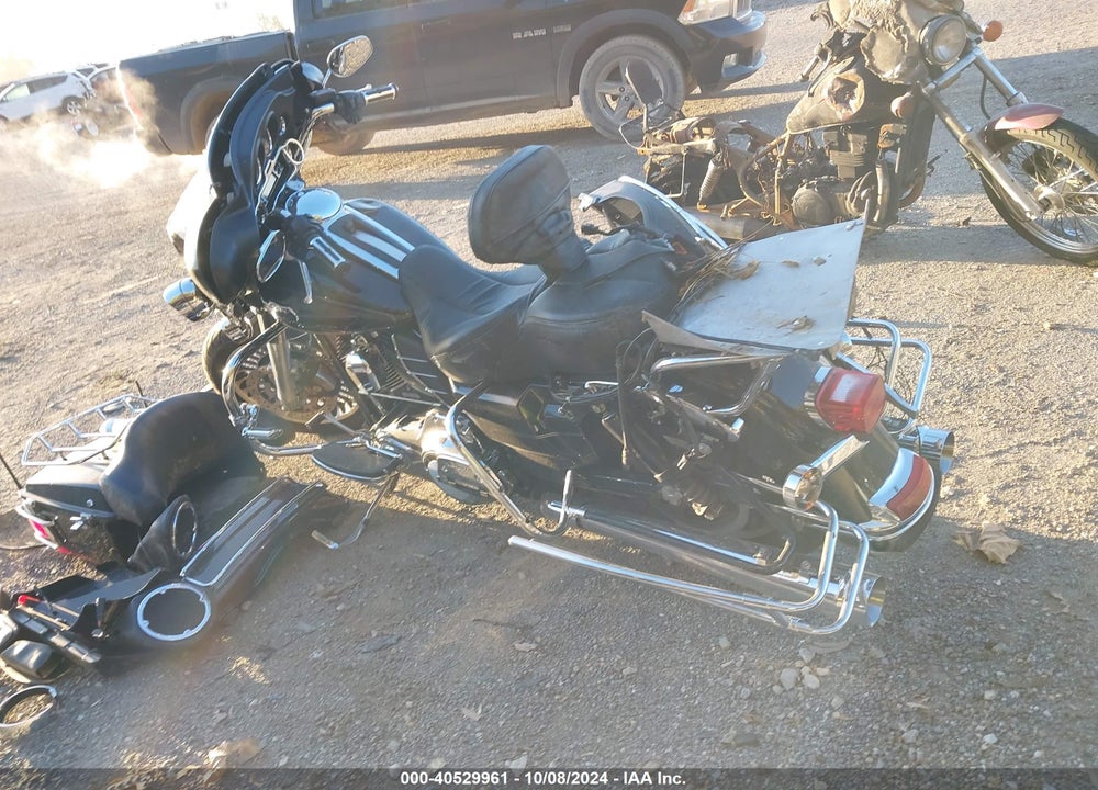 2012 HARLEY-DAVIDSON FLHTCU ULTRA CLASSIC ELECTRA GLD VIN: 1HD1FCM15CB694621