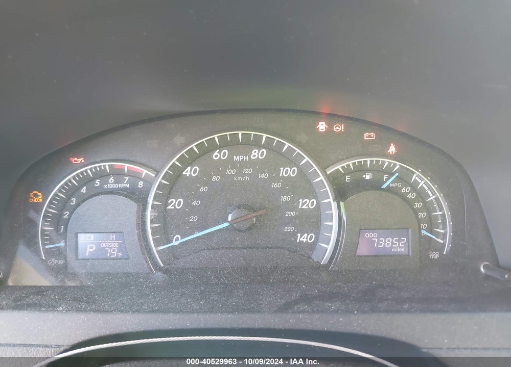 2014 TOYOTA CAMRY XLE VIN: 4T4BF1FK9ER423053