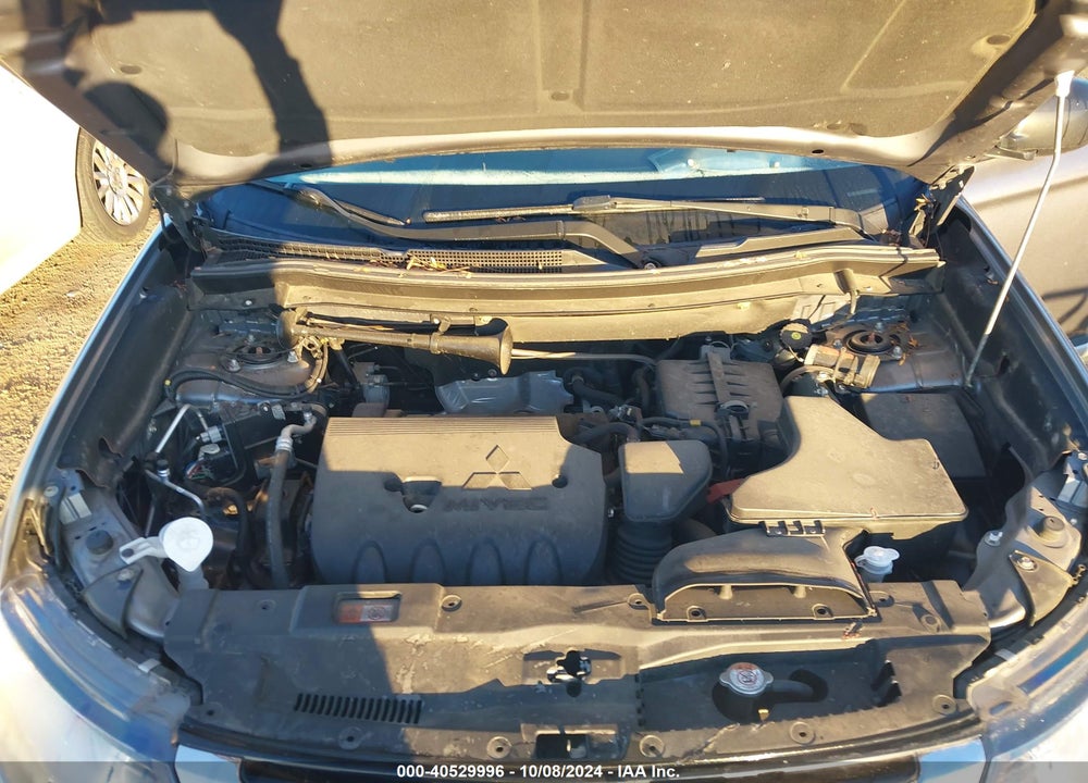 2018 MITSUBISHI OUTLANDER ES VIN: JA4AD2A3XJJ002597