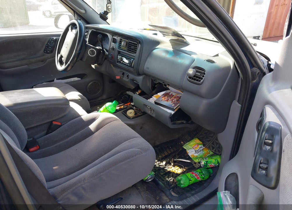 2000 DODGE DAKOTA SLT/SPORT VIN: 1B7GL2AN9YS697390