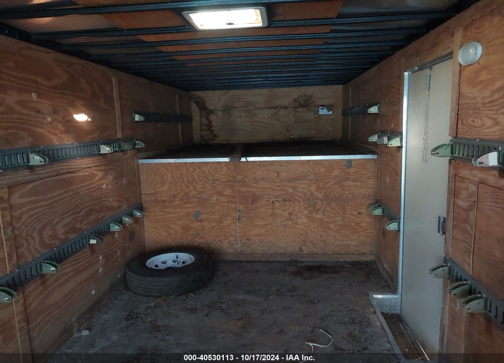 2016 COVERED WA ENCLOSED UTILITY VIN: 53FGE3024GF021878