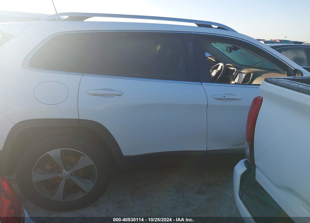 2019 JEEP CHEROKEE LIMITED FWD VIN: 1C4PJLDB9KD348884