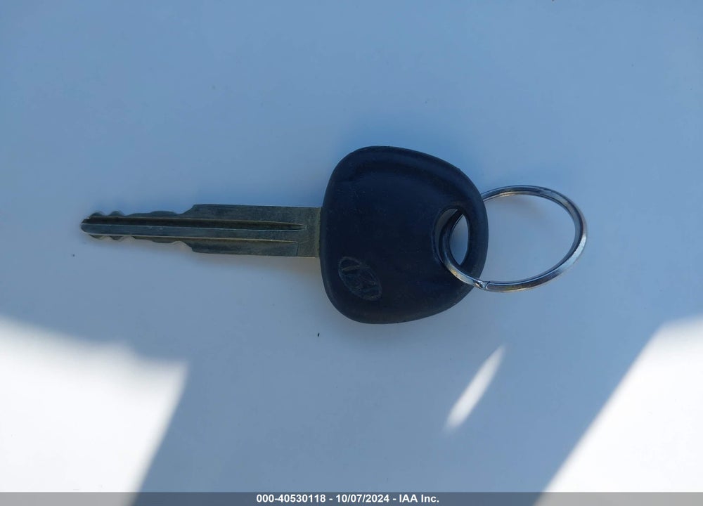 2007 HYUNDAI TUCSON GLS VIN: KM8JM12B97U632037