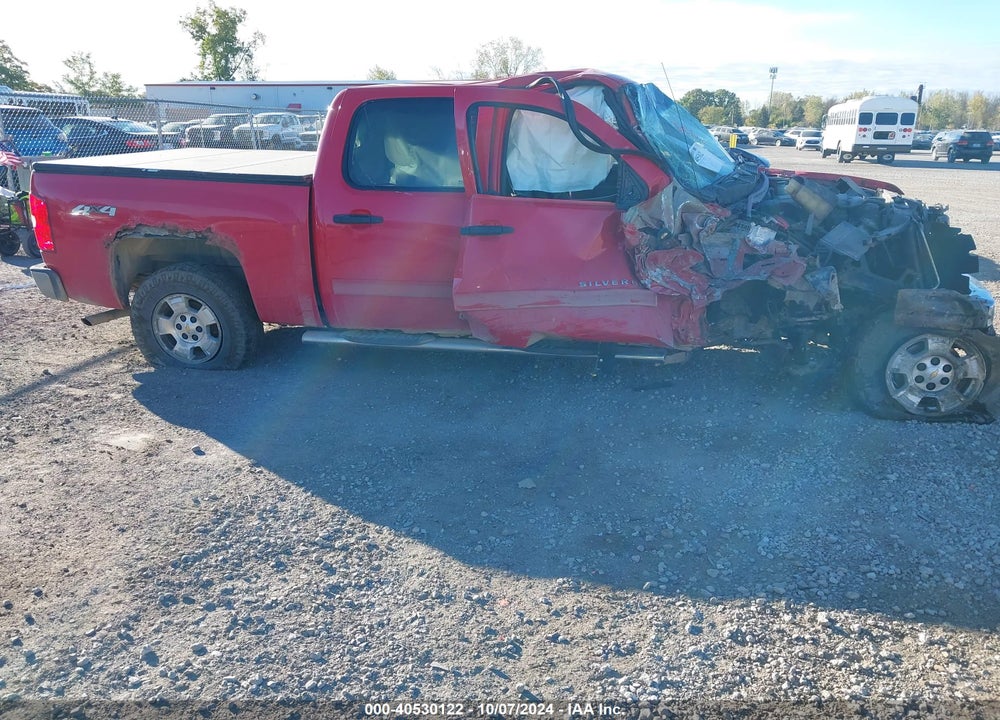 2011 CHEVROLET SILVERADO 1500 LT VIN: 1GCPKSE31BF170813