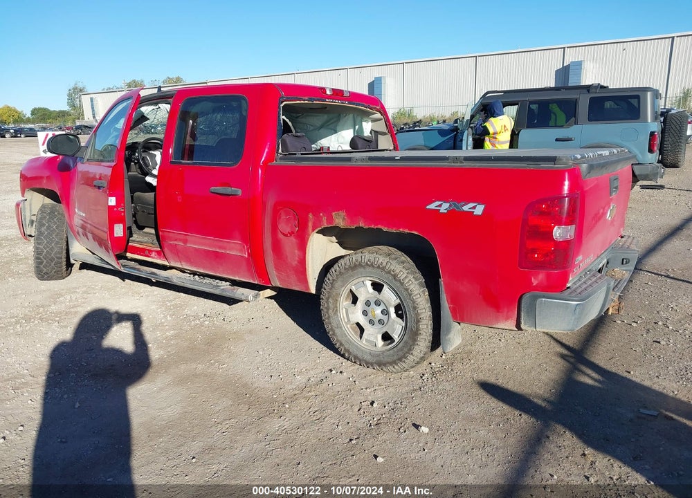 2011 CHEVROLET SILVERADO 1500 LT VIN: 1GCPKSE31BF170813