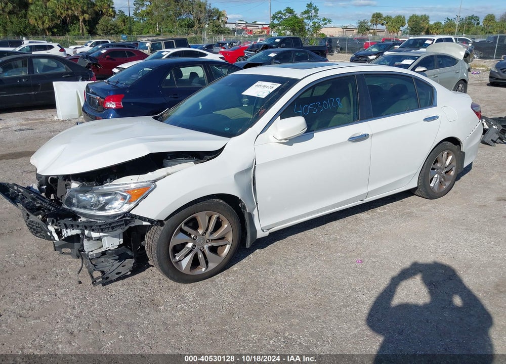 2017 HONDA ACCORD EX VIN: 1HGCR2F00HA200552