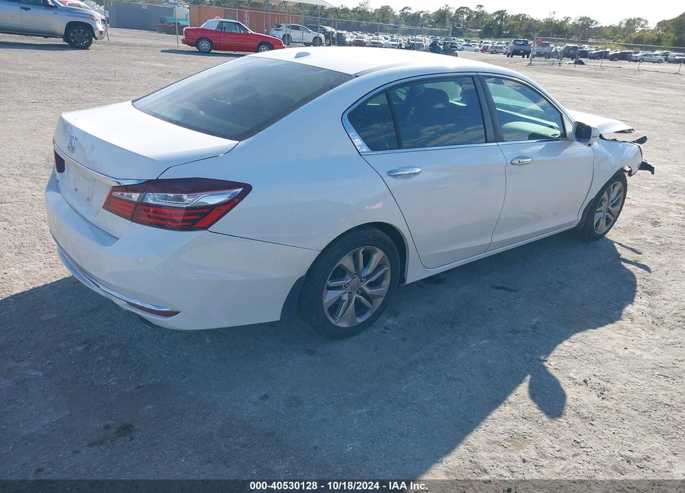 2017 HONDA ACCORD EX VIN: 1HGCR2F00HA200552