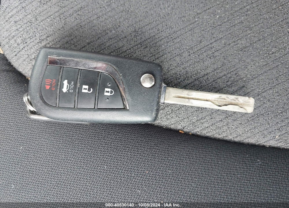 2020 TOYOTA CAMRY LE VIN: 4T1C11AK4LU385538