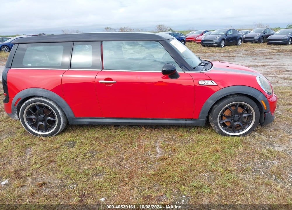 2011 MINI COOPER S CLUBMAN VIN: WMWZG3C59BTY35623