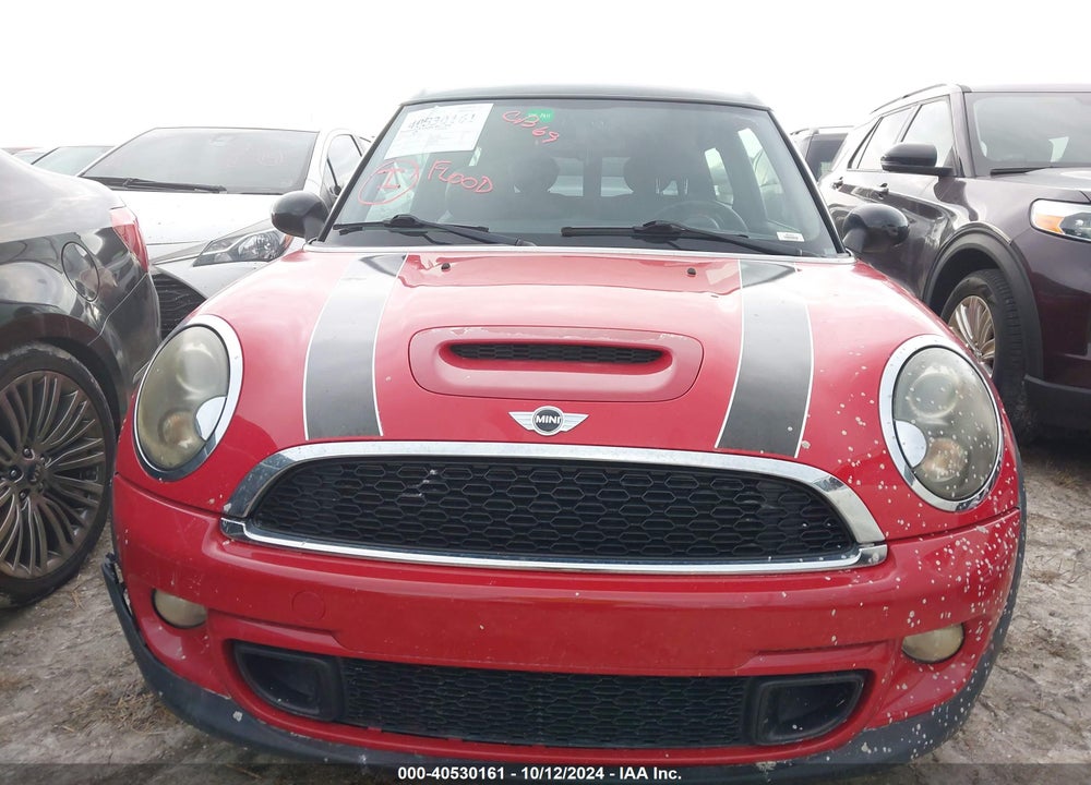 2011 MINI COOPER S CLUBMAN VIN: WMWZG3C59BTY35623