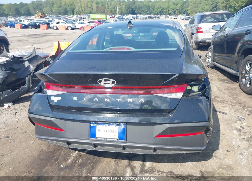 2024 HYUNDAI ELANTRA SE VIN: KMHLL4DG4RU832963