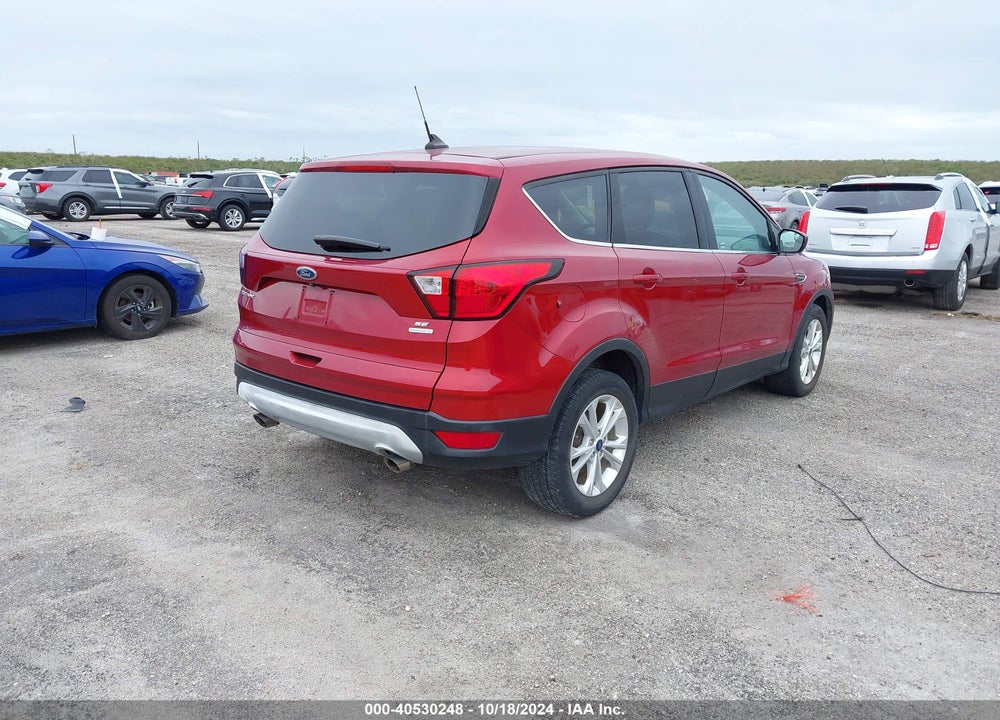 2019 FORD ESCAPE SE VIN: 1FMCU0G90KUB66550