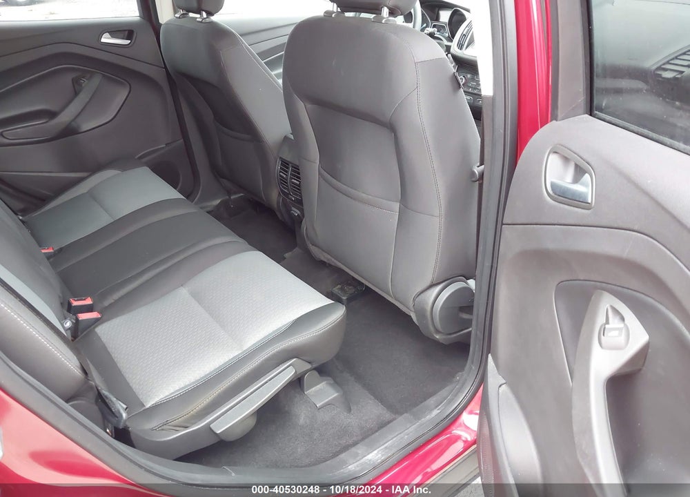 2019 FORD ESCAPE SE VIN: 1FMCU0G90KUB66550