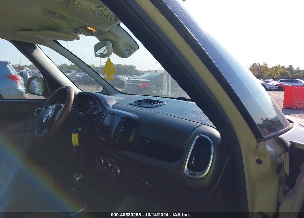 2016 FIAT 500L TREKKING VIN: ZFBCFADH2GZ037965