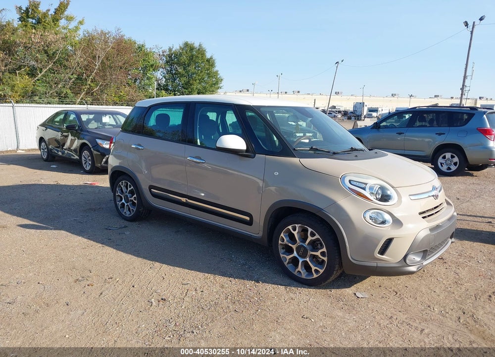 2016 FIAT 500L TREKKING VIN: ZFBCFADH2GZ037965
