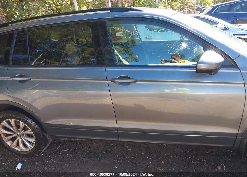2018 VOLKSWAGEN TIGUAN 2.0T S VIN: 3VV0B7AX7JM079021