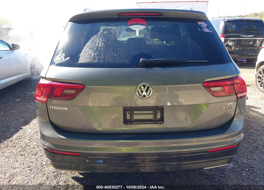 2018 VOLKSWAGEN TIGUAN 2.0T S VIN: 3VV0B7AX7JM079021