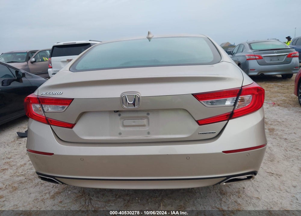 2018 HONDA ACCORD TOURING VIN: 1HGCV1F9XJA097103