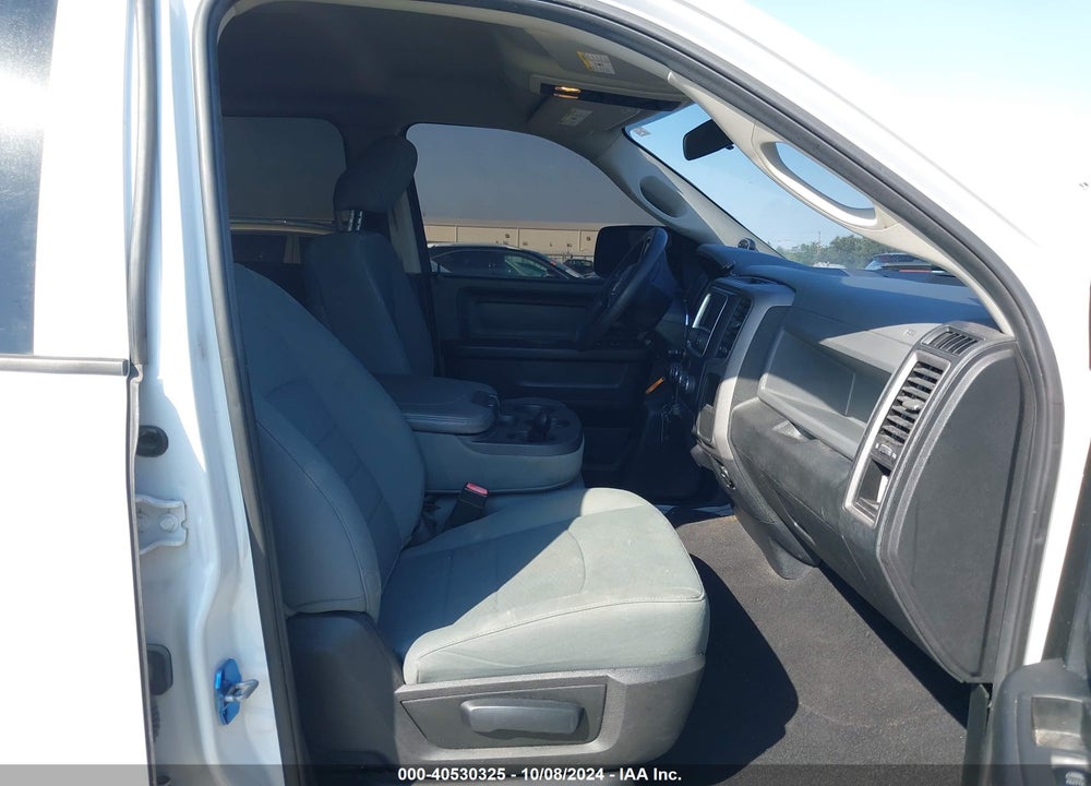 2018 RAM 1500 EXPRESS 4X2 5'7 BOX VIN: 1C6RR6KT1JS350158