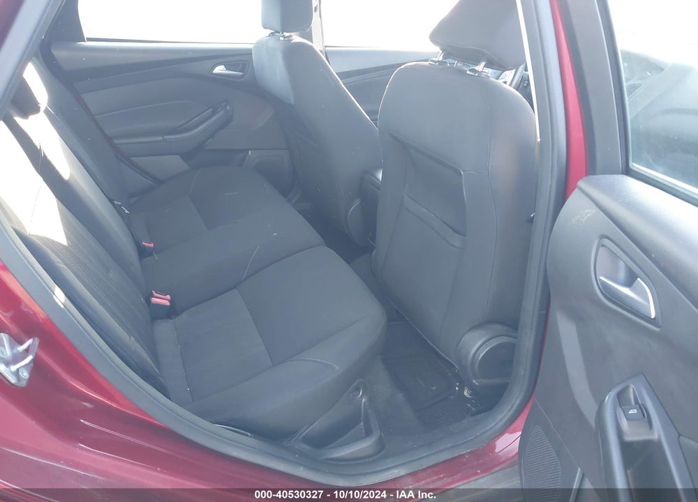 2016 FORD FOCUS SE VIN: 1FADP3K28GL228999