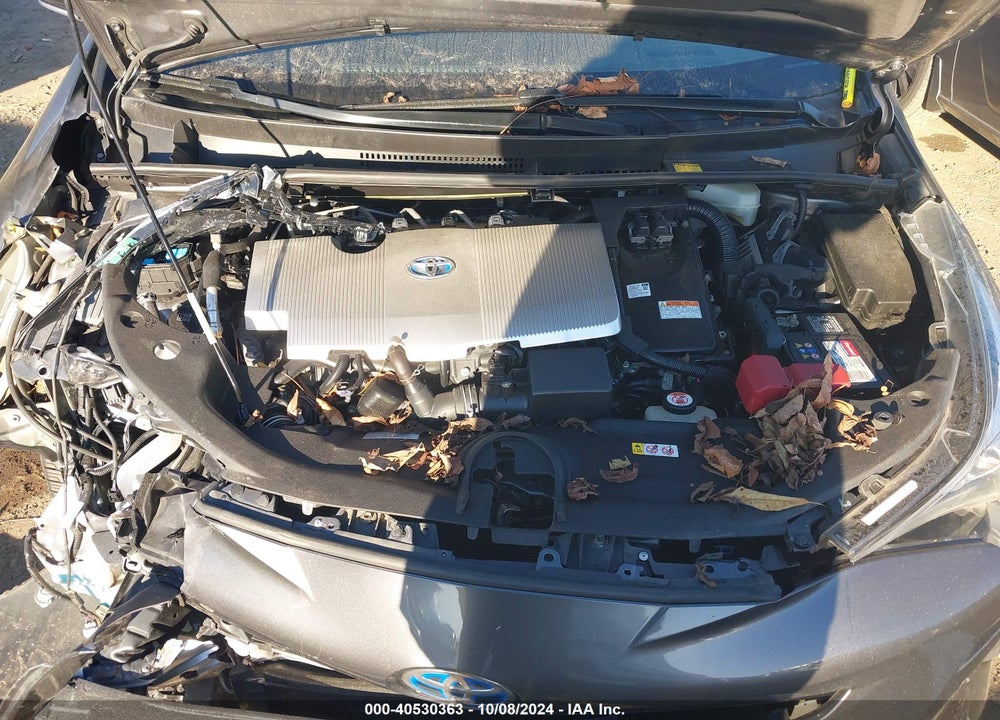 2018 TOYOTA PRIUS VIN: JTDKARFUXJ3064521