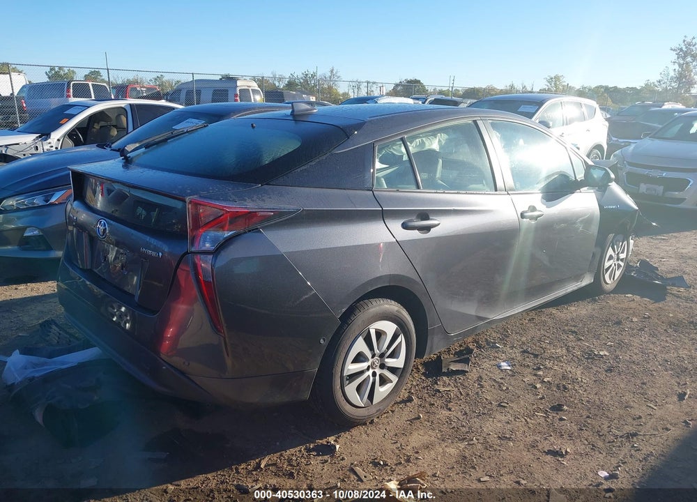 2018 TOYOTA PRIUS VIN: JTDKARFUXJ3064521