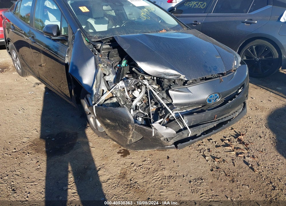 2018 TOYOTA PRIUS VIN: JTDKARFUXJ3064521