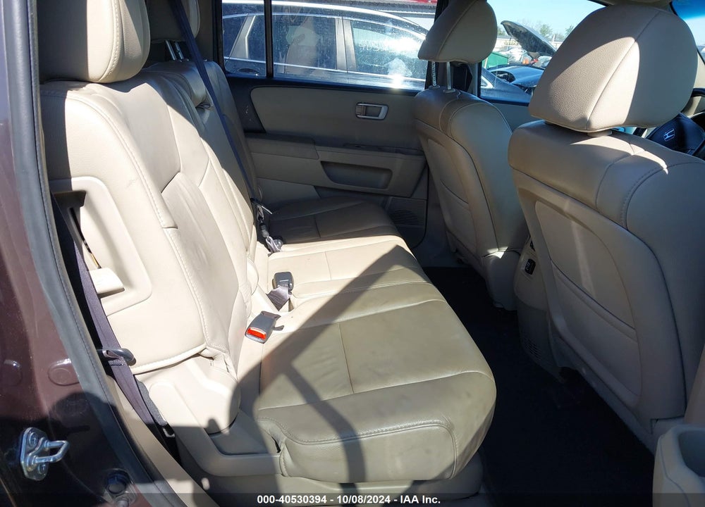 2015 HONDA PILOT EX-L VIN: 5FNYF4H56FB010938