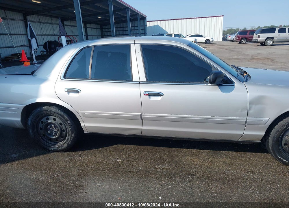 2008 FORD CROWN VICTORIA VIN: 2FAFP71V68X167278