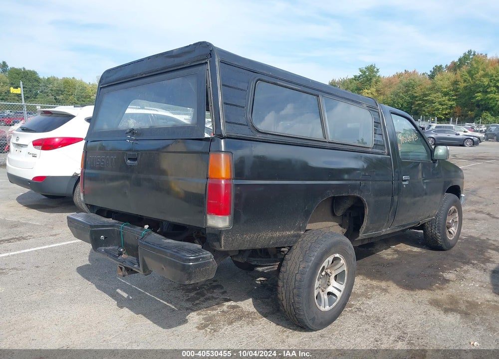 1997 NISSAN 4X4 TRUCK XE VIN: 1N6SD11Y2VC347405