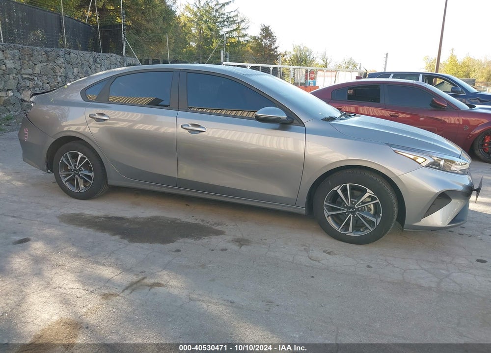 2023 KIA FORTE LXS VIN: 3KPF24AD6PE583589