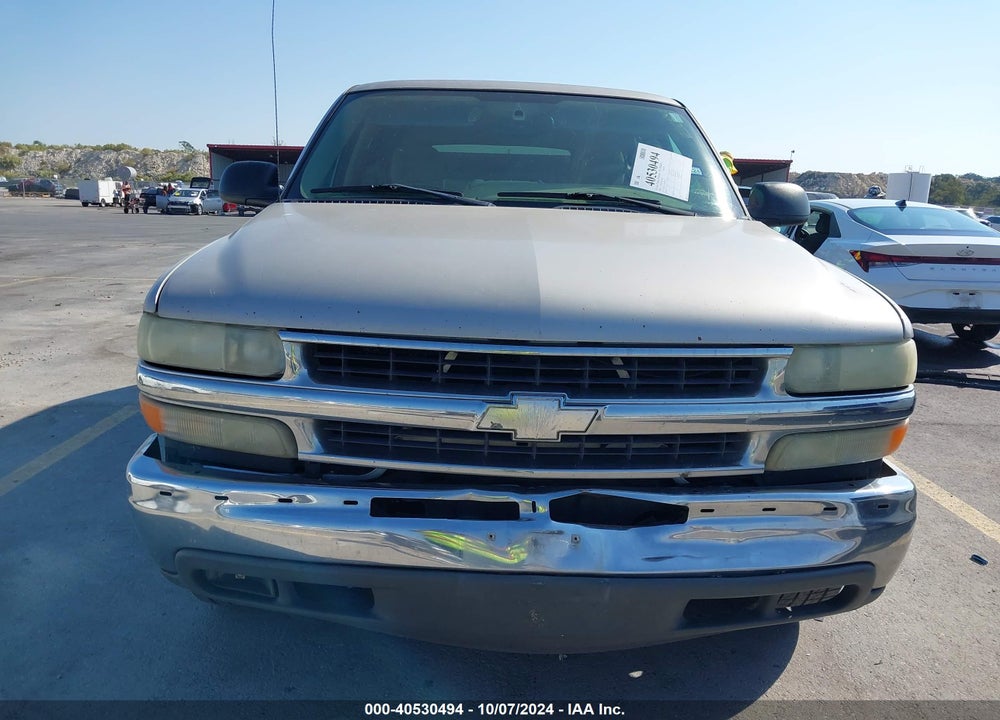 2004 CHEVROLET TAHOE LS VIN: 1GNEC13VX4R240739