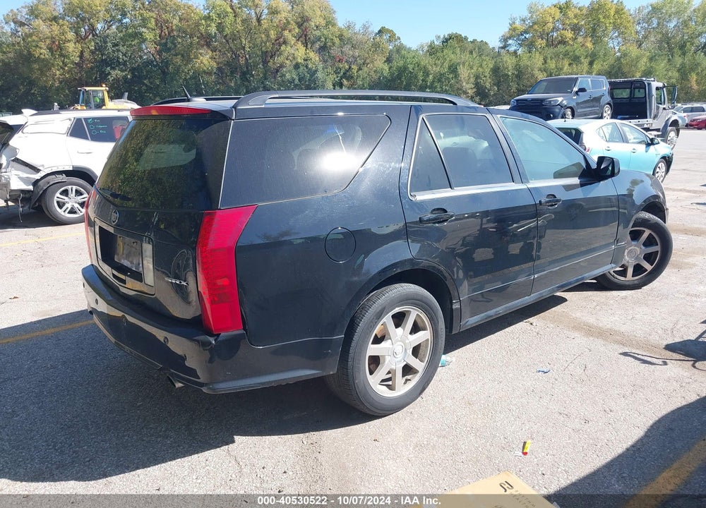 2005 CADILLAC SRX V6 VIN: 1GYEE637350212170