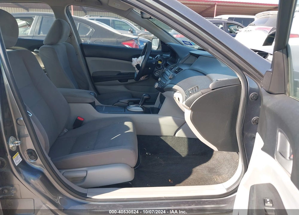 2012 HONDA ACCORD 2.4 LX VIN: 1HGCP2F35CA137697