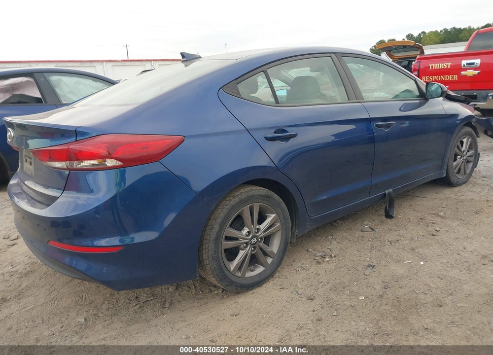 2017 HYUNDAI ELANTRA SE VIN: 5NPD84LF8HH077764