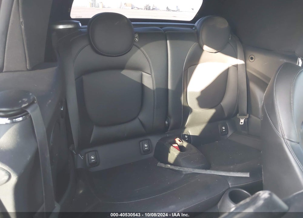 2019 MINI CONVERTIBLE COOPER S VIN: WMWWG9C59K3E39796