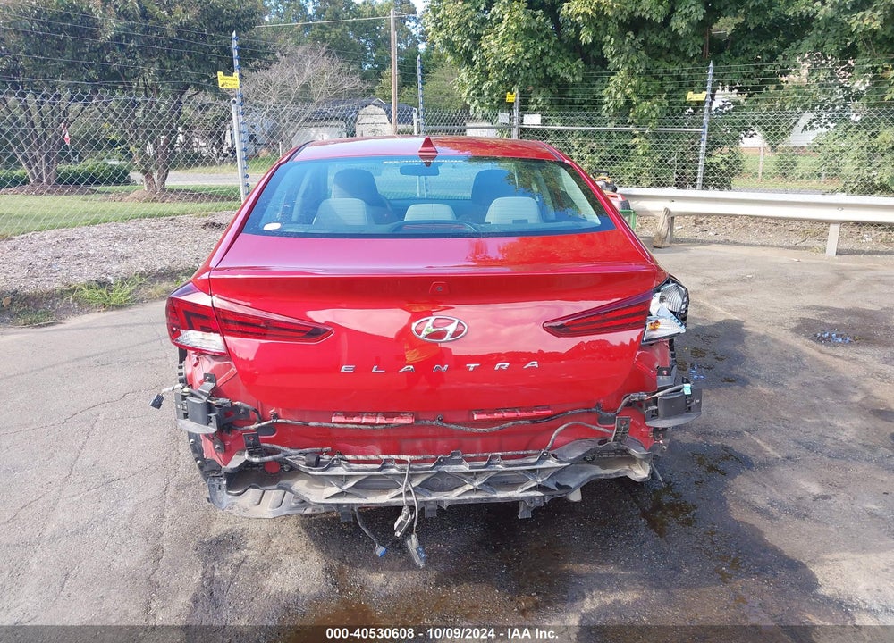 2020 HYUNDAI ELANTRA VIN: KMHD84LF3LU070005