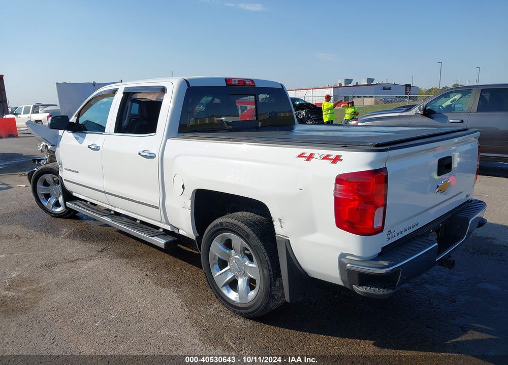 2018 CHEVROLET SILVERADO 1500 1LZ VIN: 3GCUKSECXJG389009