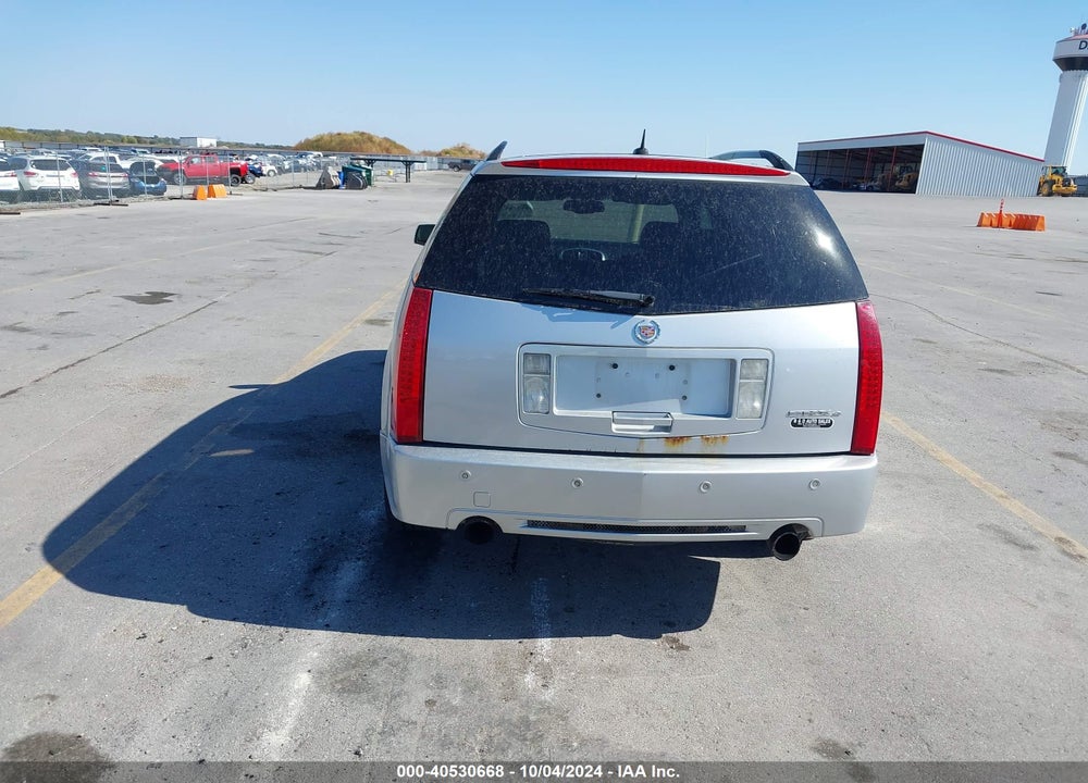 2009 CADILLAC SRX V6 VIN: 1GYEE437890109529