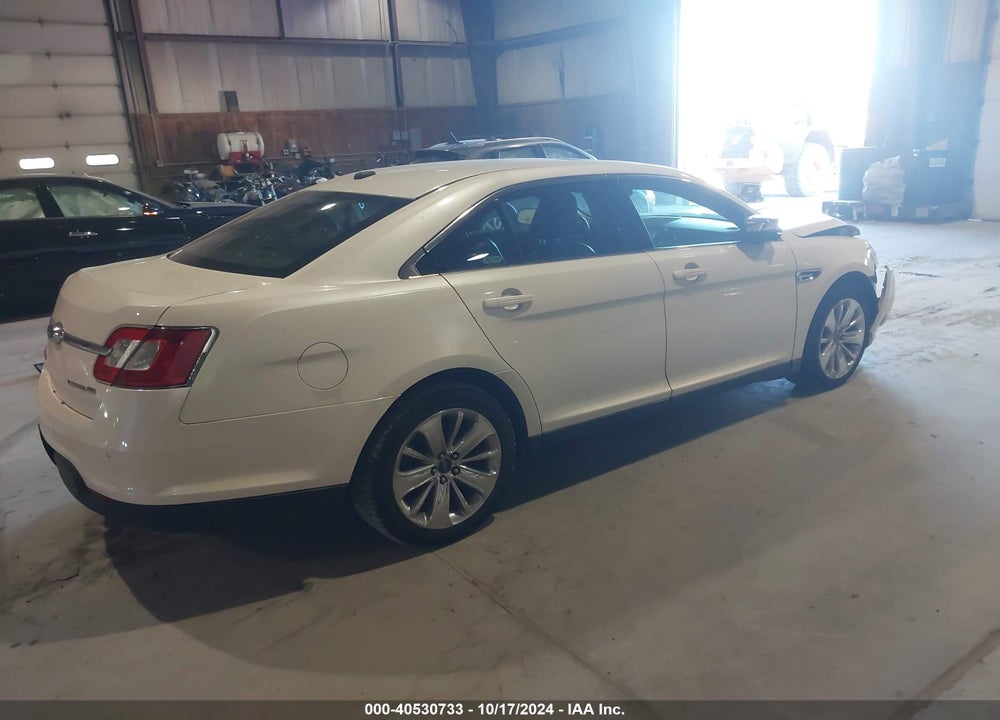 2010 FORD TAURUS LIMITED VIN: 1FAHP2JW0AG140061