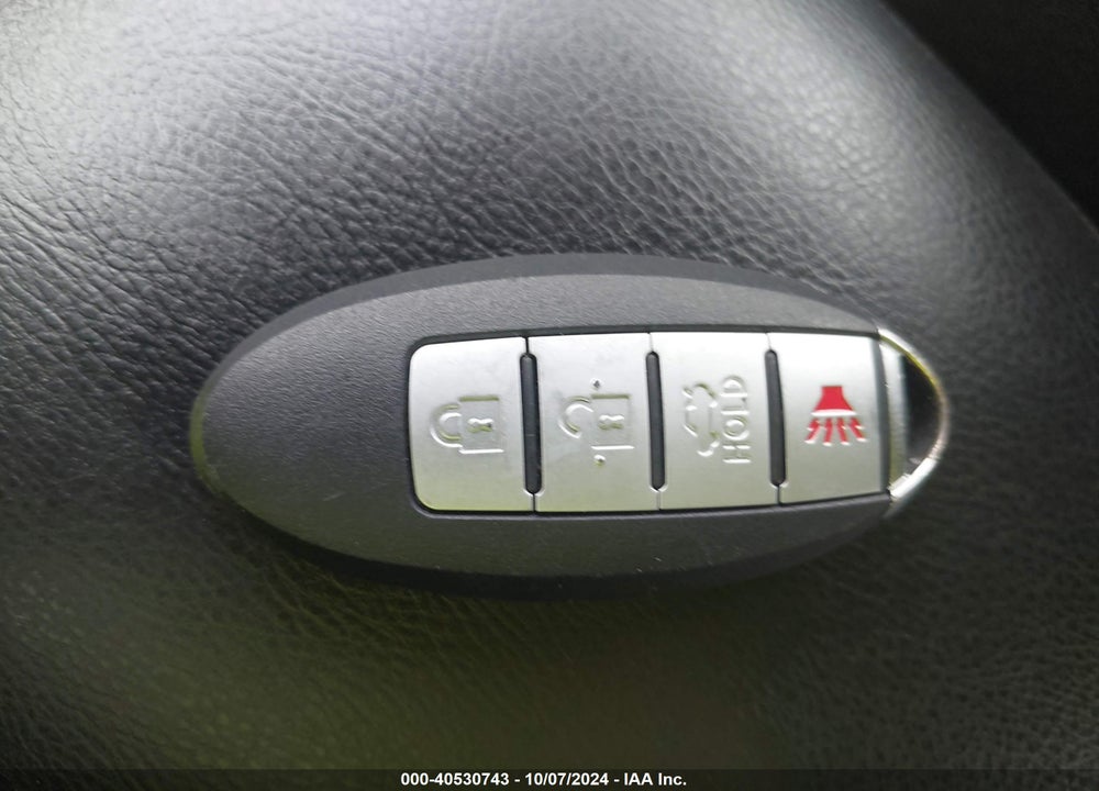 2017 NISSAN SENTRA SR TURBO VIN: 3N1CB7AP5HY345816