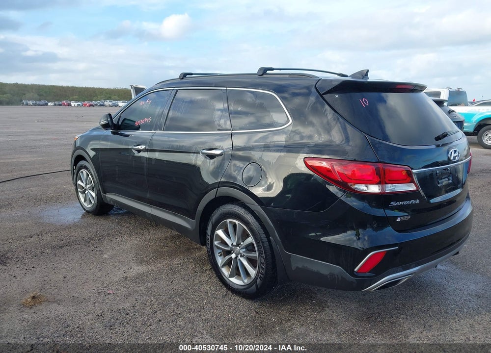 2018 HYUNDAI SANTA FE SE VIN: KM8SN4HF2JU261226