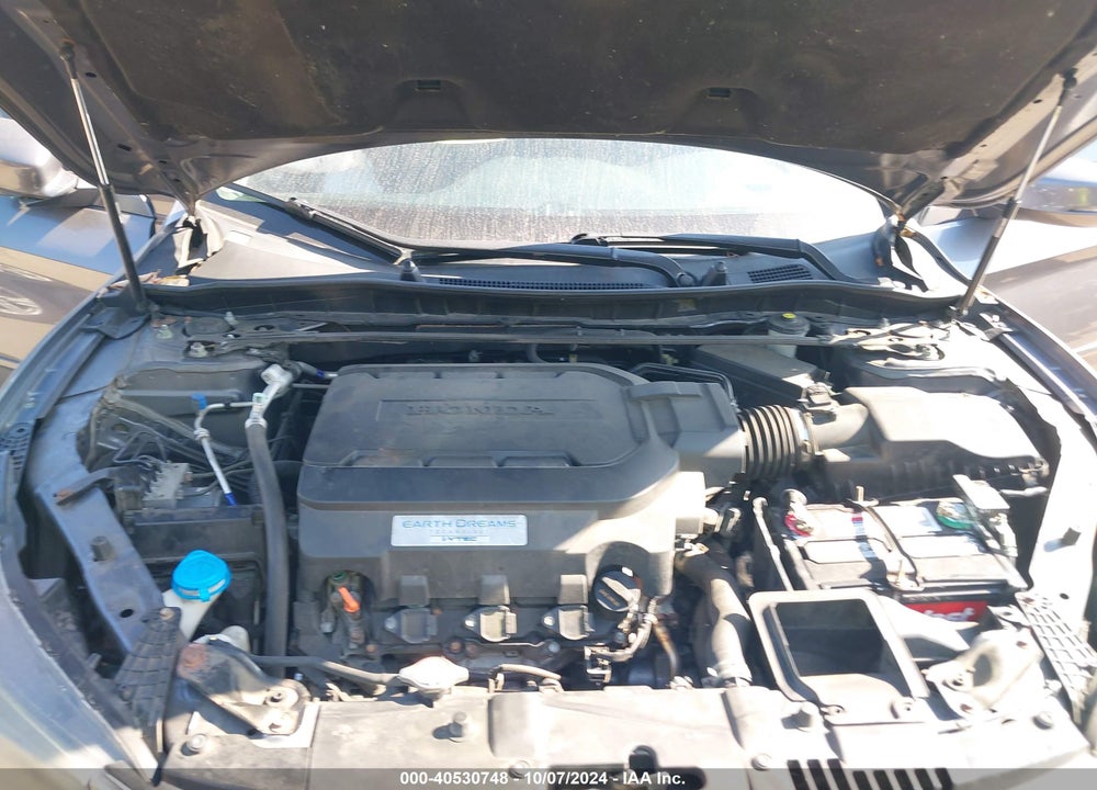 2015 HONDA ACCORD EX-L V-6 VIN: 1HGCR3F82FA036536