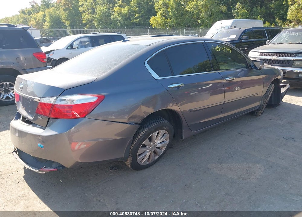 2015 HONDA ACCORD EX-L V-6 VIN: 1HGCR3F82FA036536