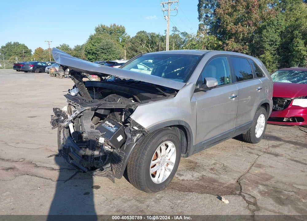 2014 KIA SORENTO LX VIN: 5XYKT3A6XEG426266