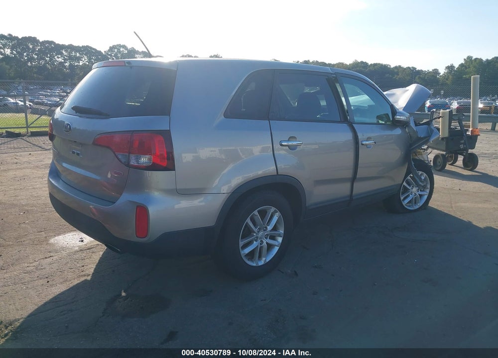 2014 KIA SORENTO LX VIN: 5XYKT3A6XEG426266